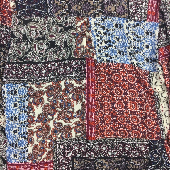 CB Button Up Blouse Flared Sleeves Paisley Ornate Buttons Multi Color Women's S - Picture 6 of 8